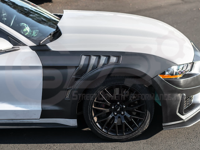 2018-2023 FORD MUSTANG GT500 KR STYLE FRONT SIDE VENTED FENDERS PAIR