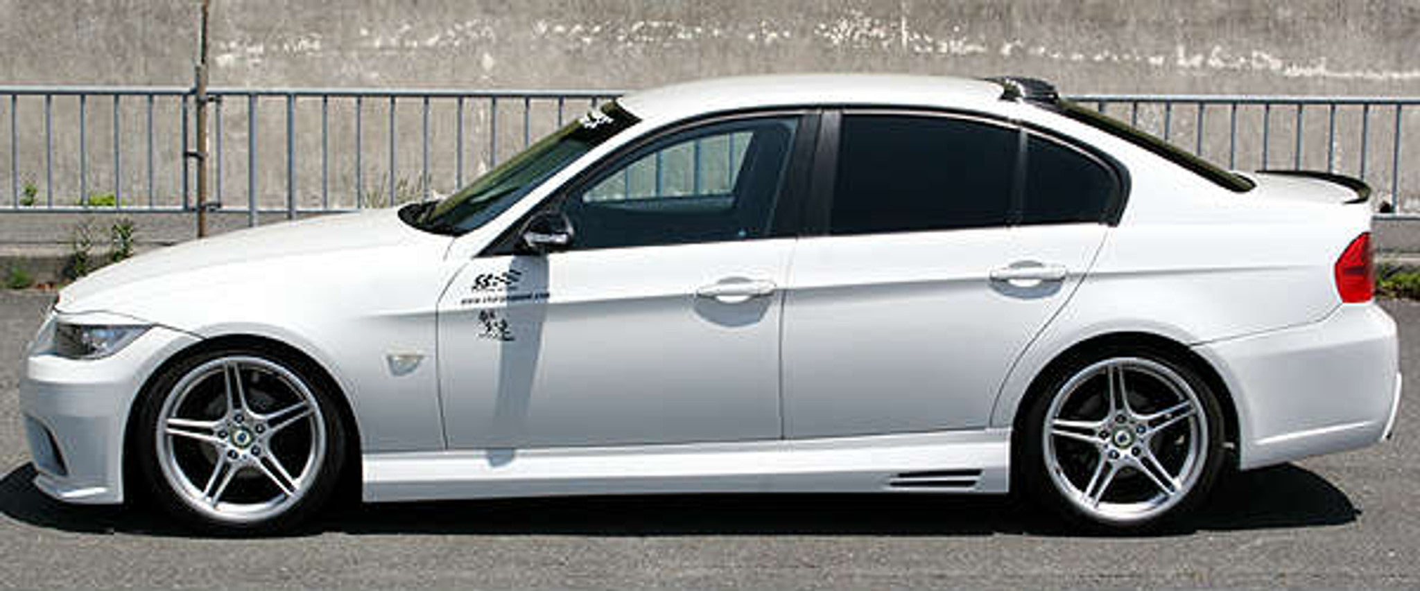 CHARGE SPEED 2005-2008 BMW E90 3-SERIES SEDAN FULL BUMPER KIT