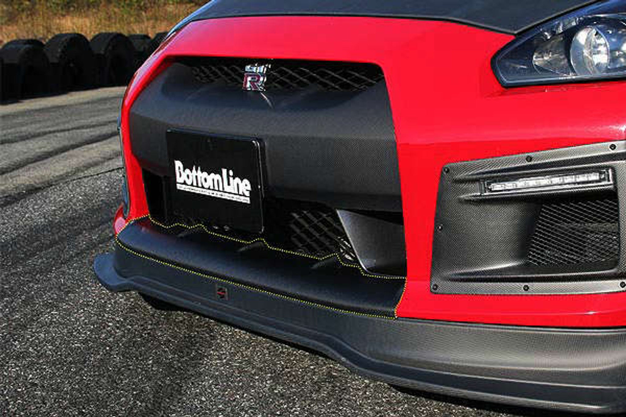 2007-2011 Nissan GTR Zenki Carbon Front Bumper Duct with LED & Turn Signal
