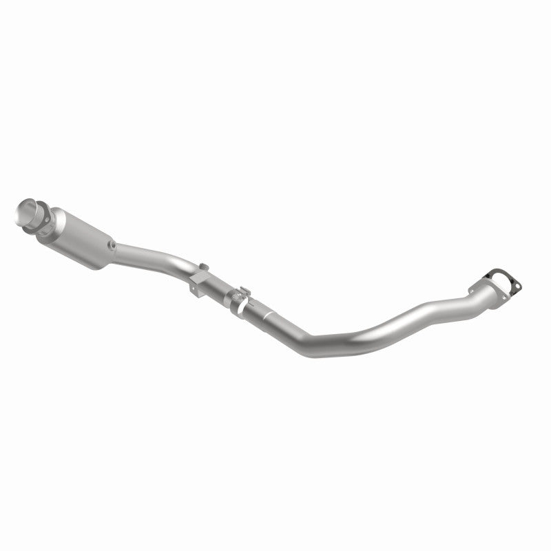 MagnaFlow Direct Fit Catalytic Converter 10-13 Land Rover LR4 V8 5.0L OEM Underbody