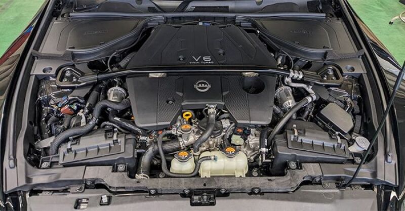 HKS Super SQV4 return kit for RZ34 VR30DDTT, blow off valve component with hoses and fittings, in black and silver finish.