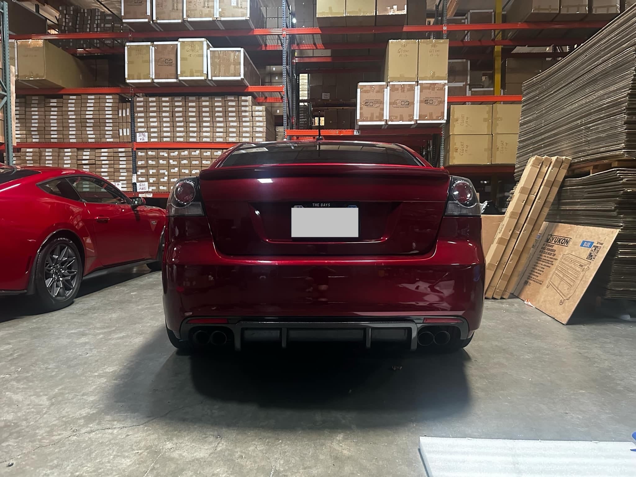 *IMPERFECTION / DISCOUNTED* 2008-2009 PONTIAC G8 CARBON FIBER GXP STYLE REAR DIFFUSER