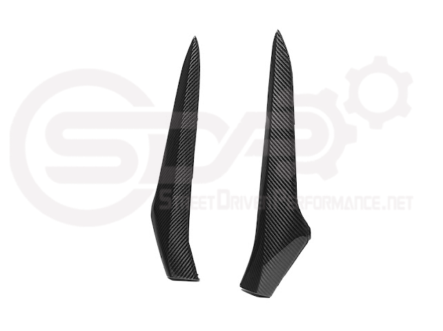 Carbon fiber side fender vent door for 2023+ Corvette C8 E-Ray and Z06, Street Driven Performance, replacement air scoop trim.
