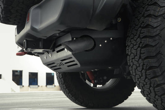 DV8 Offroad rear differential skid plate for Jeep Wrangler JL 20-22 3.0L Diesel, designed for Dana 44 axle protection.