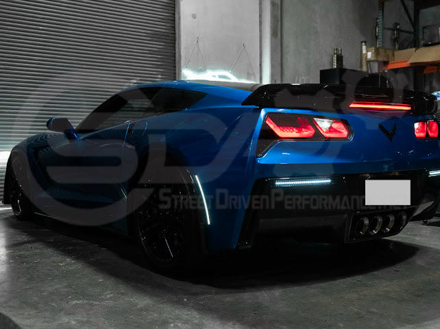 2014-2019 Chevrolet Corvette C7 | Rear Diffuser Smoke or Clear Lens LED Reflector Light Pair