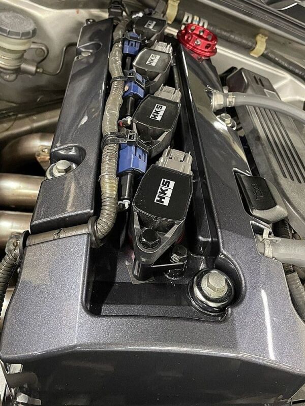 HKS Super Fire Racing Coil Pro F20 F22 stock replacement ignition coil for enhanced engine performance.
