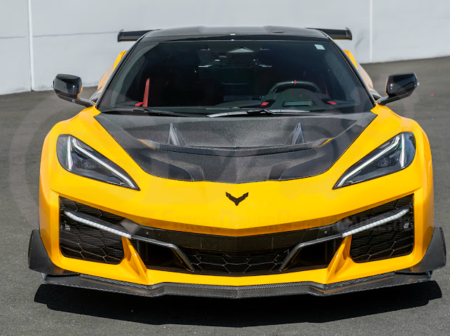 *IMPERFECTION / DISCOUNTED* 2020+ Corvette C8 | ZR1 Style Replica CARBON FIBER Front Hood