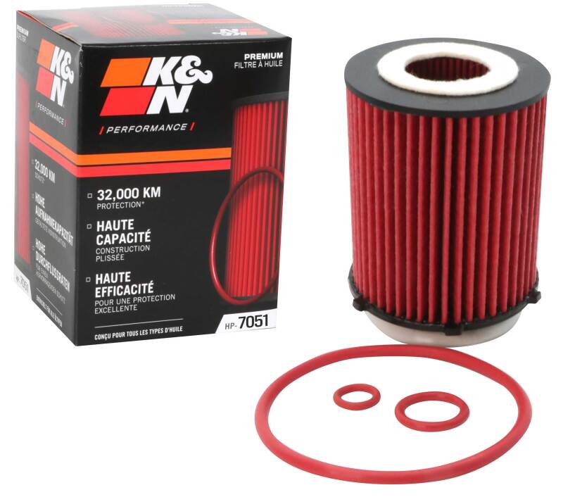 K&N Engineering Mercedes-Benz CLA250 2.0L L4 oil filter, high-performance replacement for engine oil filtration.