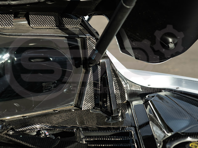2020+ Chevrolet Corvette C8 Coupe | CARBON FIBER Rear Hatch B Pillar Hinge Cover Pair