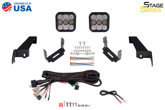 Diode Dynamics Jeep JL SS5 CrossLink bumper lightbar kit with sport driving light bars mounted on a Jeep JL bumper.
