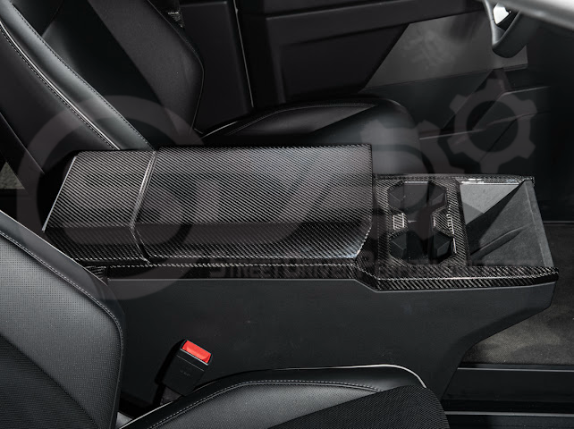 2024-Up Tesla Cybertruck | Interior DRY Carbon Fiber Armrest Trim Cover (Copy)