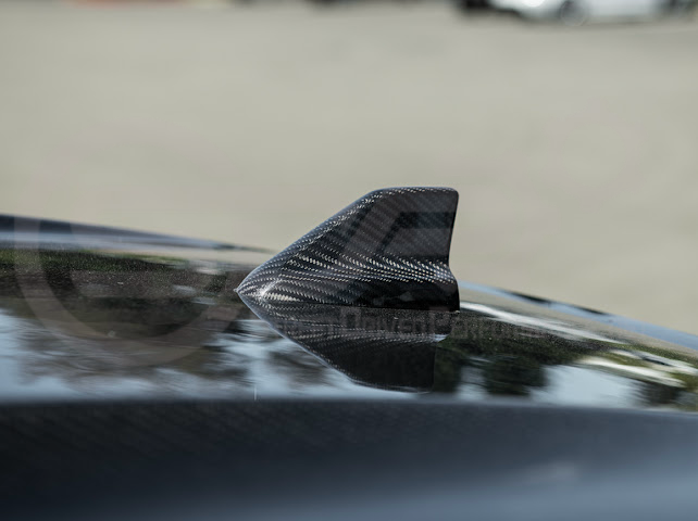 2024-Up Ford Mustang S650 | Carbon Fiber Tape-On Roof Shark Fin Antenna Cover