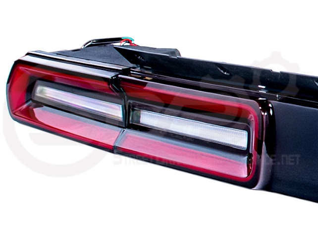 2008-2014 DODGE CHALLENGER | FACELIFTED SEQUENTIAL SIGNAL LED CLEA REAR TAILLIGHTS (PAIR)