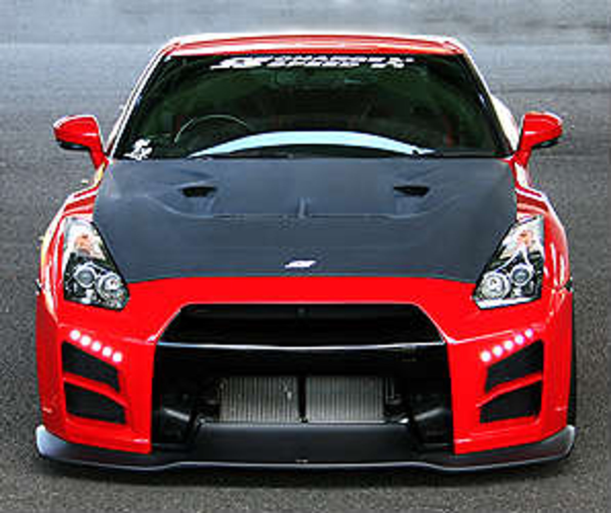 Charge Speed 2007-2011 Nissan GTR All Zenki FRP Complete Kit with Front Bumper (White Gel) with LED & Black FRP Front Under Diffuser & Black FRP Side Skirts & Black FRP Rear Skirt