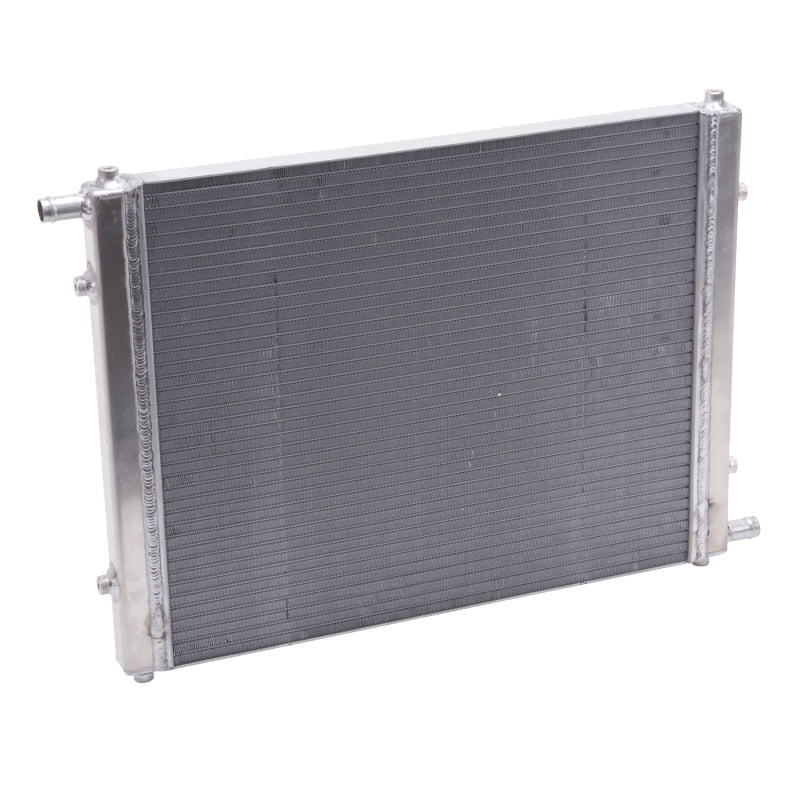 Edelbrock intercooler heat exchanger with single pass, black finish, 31,000 Btu/hr, measuring 22x16.5x1.5 inches.