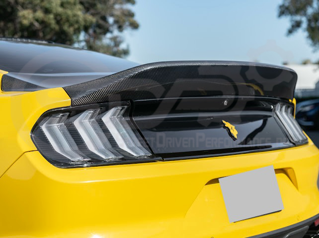 2015-2023 FORD MUSTANG | SUPER SNAKE STYLE REPLACEMENT REAR TRUNK LID WITH INTEGRATED SPOILER