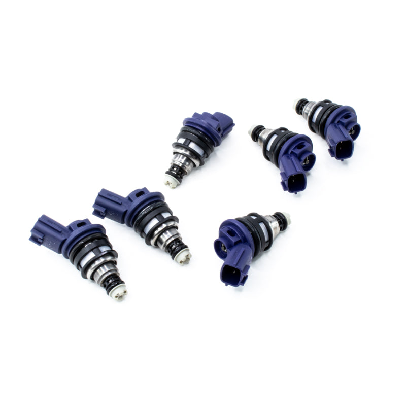 DeatschWerks 740cc side feed fuel injector set for 96-99 Nissan I30, Maxima VQ30, RB25DET, and 300ZX 6-cylinder engines.
