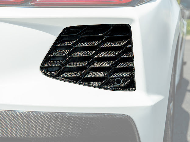2020+ CHEVROLET CORVETTE C8 STINGRAY & Z51 | CARBON FIBER REAR GRILL TRIM COVER PAIR