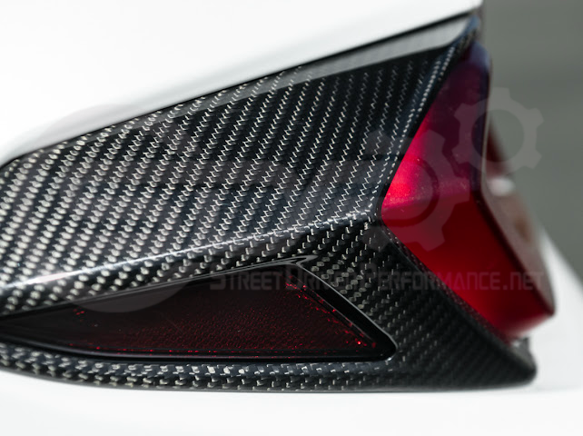 2020-Up Chevrolet Corvette C8 | Dry Carbon Fiber Rear Tail Light Side Trim Bezel Cover Pair
