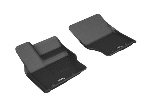 Black 3D MAXpider rubber floor mat for the first row of 2017-2020 Land Rover Discovery Kagu model, durable and custom-fit.
