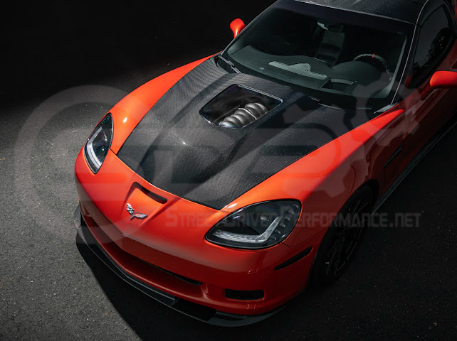 2005-2013 Chevrolet Corvette C6 | ZR1 Style Carbon Fiber Front Hood w/ Clear Window Insert