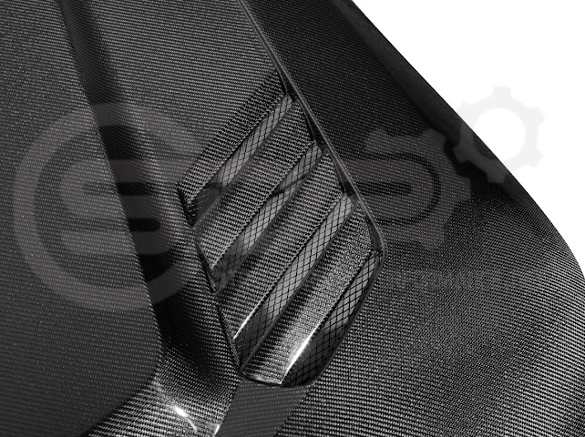 2023-Up BMW G87 M2 | V Style CARBON FIBER Front Vented Heat Extraction Hood