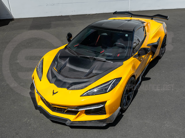 2023+ CHEVROLET CORVETTE C8 Z06 & E-RAY | Z07 PERFORMANCE PACKAGE CARBON FIBER LIP SPLITTER GROUND EFFECTS WITH NO DRILL CANARDS