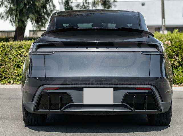 2025-Up Tesla Model Y | Fast Style Glossy Black Rear Bumper Finned Diffuser