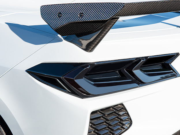2020+ CHEVROLET CORVETTE C8 | DARK TINTED REAR LIGHT COVER
