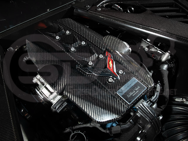 2025-Up Chevy Corvette C8 ZR1 | Dry Carbon Fiber Rear Engine Cover One-Piece