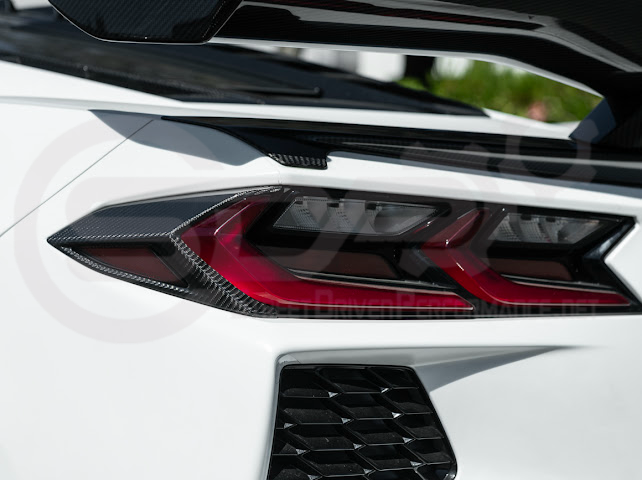 2020-Up Chevrolet Corvette C8 | Dry Carbon Fiber Rear Tail Light Side Trim Bezel Cover Pair