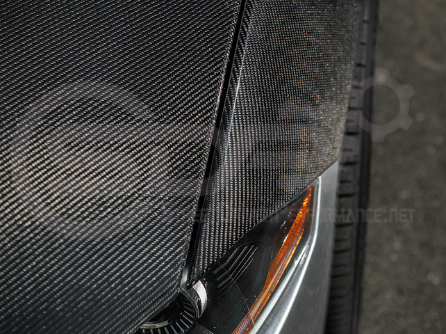 *IMPERFECTION / DISCOUNTED* 2018-2023 FORD MUSTANG S550 | GTD STYLE CARBON FIBER FRONT SIDE VENTED FENDERS