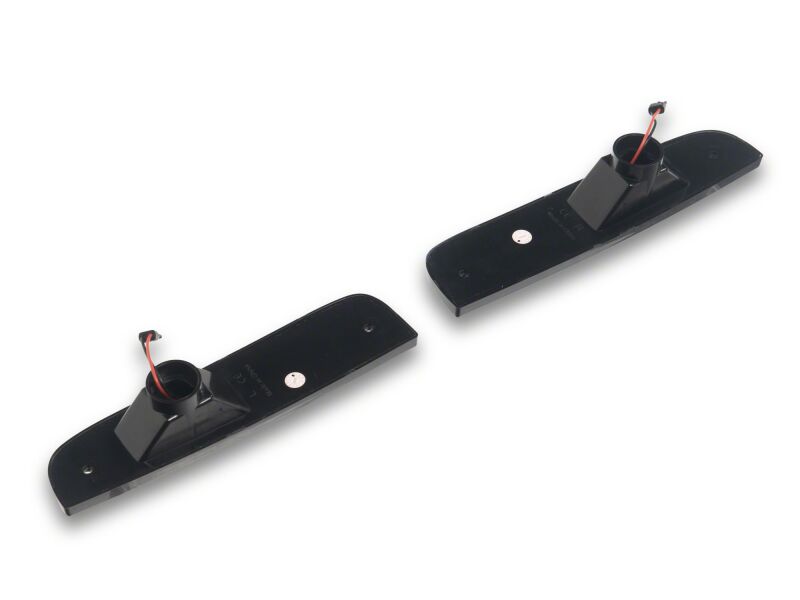 Raxiom smoked lens LED side marker lights for Jeep Cherokee XJ 97-01 with white LEDs, designed for enhanced visibility.