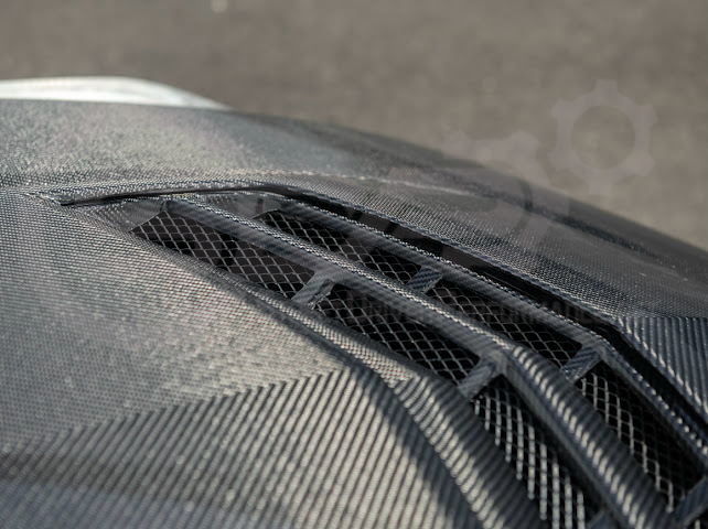 2016-2019 Cadillac ATS / ATS-V - Carbon Fiber Vented Front Hood