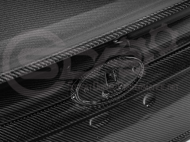 2022-Up Subaru WRX | JDM Style Carbon Fiber Rear Trunk w/ Integrated Spoiler Wing