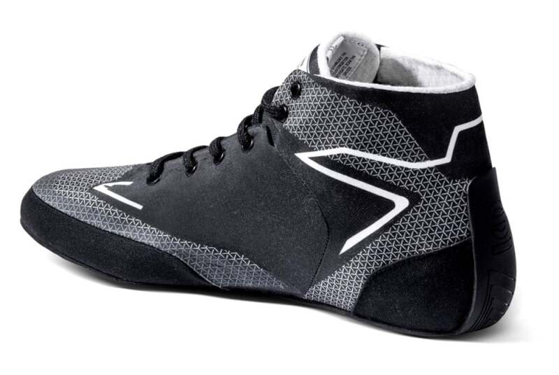 Black and white Sparco Prime Extreme racing shoes with sporty design and racing-specific features, size 42.