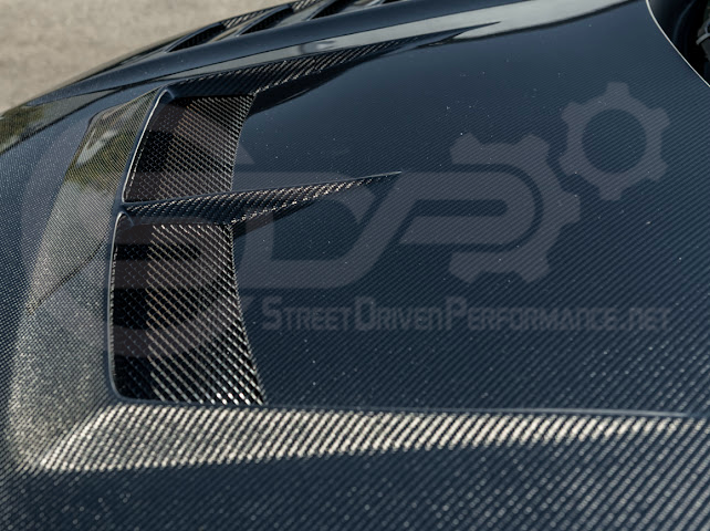 2023-UP HONDA CIVIC FL5 TYPE-R | JDM VARIS STYLE CARBON FIBER FRONT VENTED HOOD