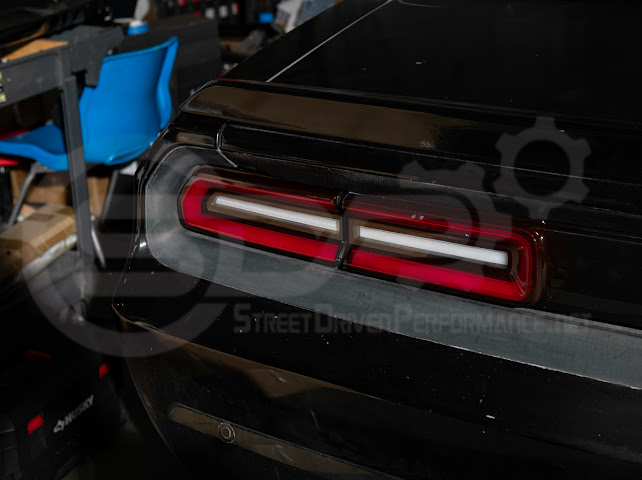 2008-2014 DODGE CHALLENGER | FACELIFTED SEQUENTIAL SIGNAL LED CLEA REAR TAILLIGHTS (PAIR)