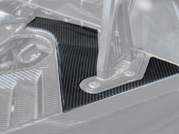 2020+ CHEVROLET CORVETTE C8 COUPE | CARBON FIBER ENGINE BAY CORNER VENT COVER