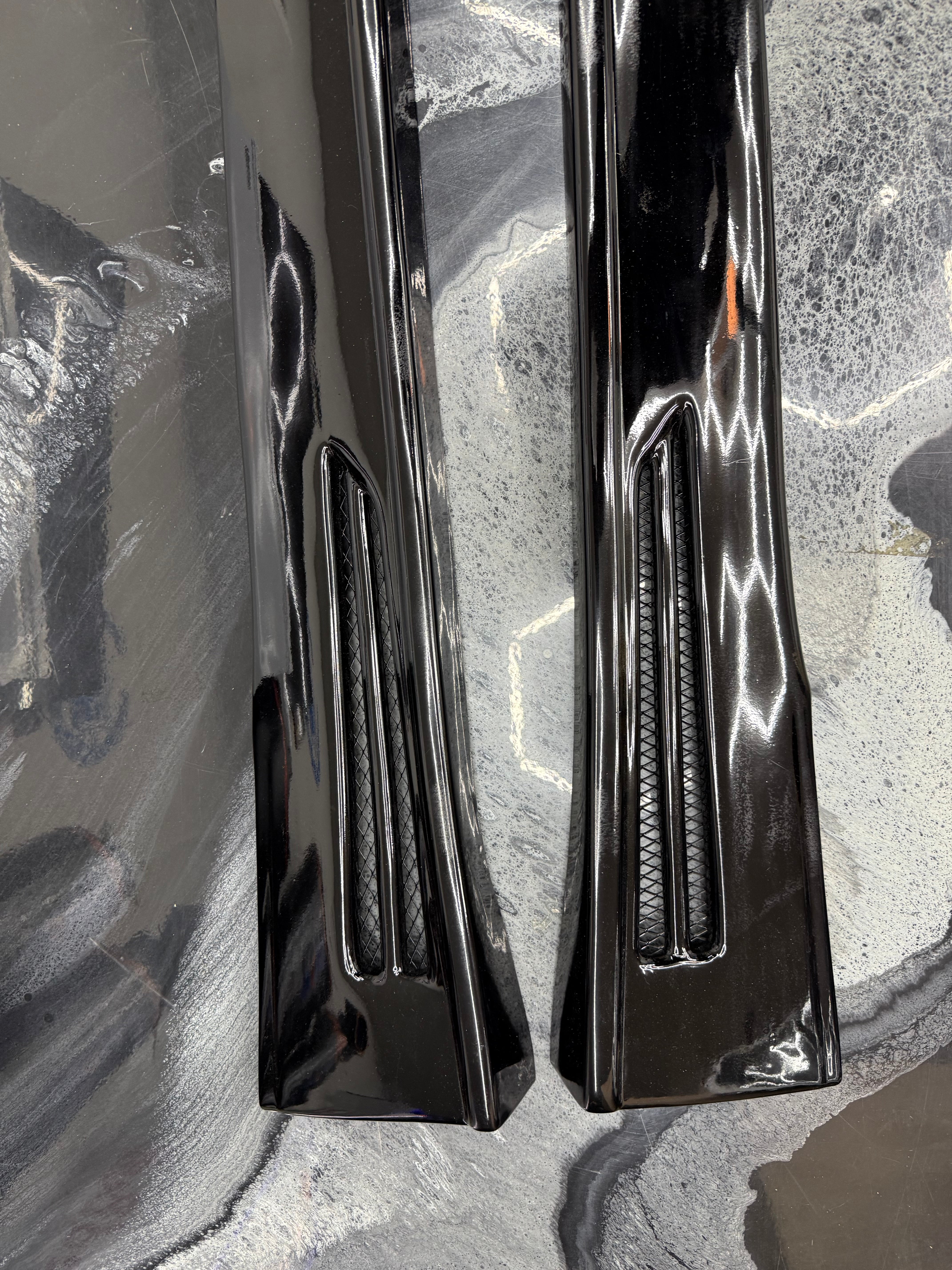 *IMPERFECTION / DISCOUNTED* 2019-2020 Cadillac CT6-V & CT6-V Blackwing | Gloss Black Side Skirts Rocker Panels Ground Effects Pair