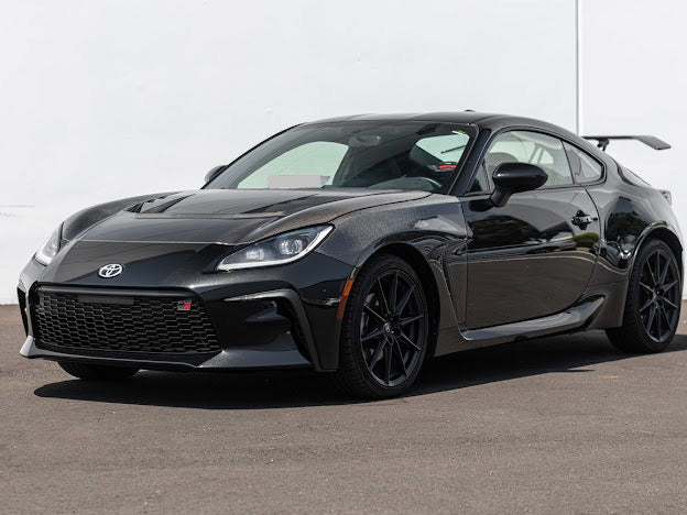 2022-Up Toyota GR86 & Subaru BRZ | VRS Style CARBON FIBER Front Vented Hood