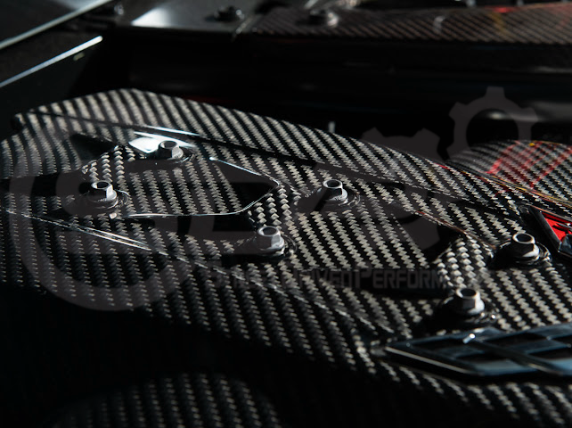 2025-Up Chevy Corvette C8 ZR1 | Dry Carbon Fiber Rear Engine Cover One-Piece