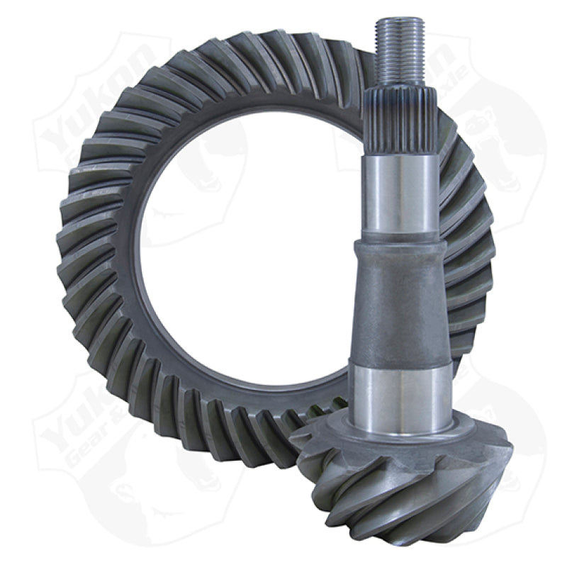 Yukon Gear high performance final drive gear set for GM 9.25-inch IFS reverse rotation with 5.38 ratio, showing gear teeth.