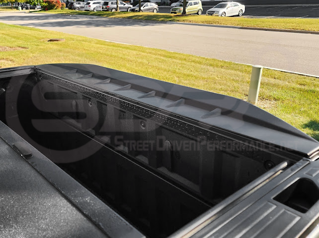 2024-UP CHEVROLET COLORADO | GMC CANYON REAR TAILGATE TRUNK SPOILER