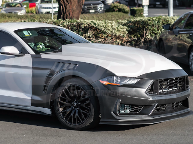 2018-2023 FORD MUSTANG GT500 KR STYLE FRONT SIDE VENTED FENDERS PAIR