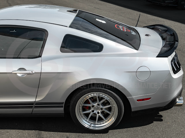 2010-2014 Ford Mustang S550 | GT500 Style GLOSSY BLACK Rear Trunk Lid Wing Spoiler