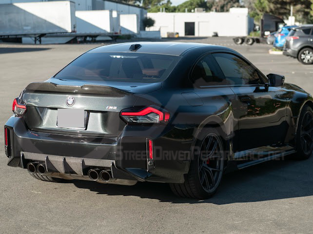 2023-UP BMW G87 M2 | M-SPORT PERFORMANCE V2 STYLE CARBON FIBER REAR BUMPER DIFFUSER