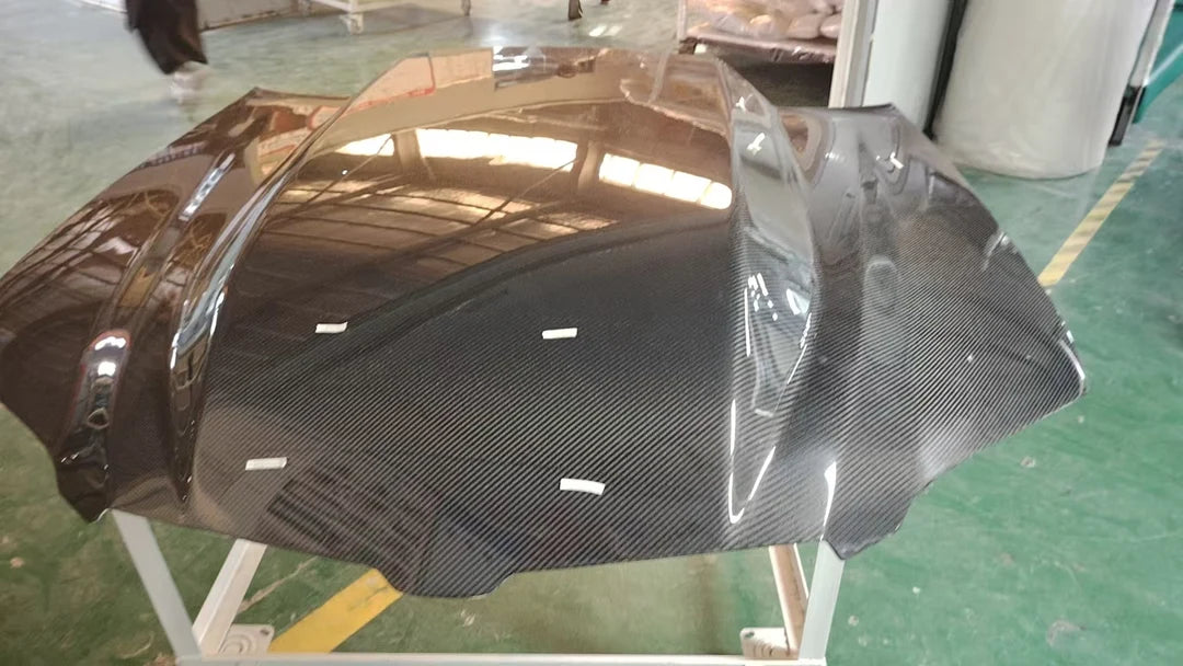 *IMPERFECTION / DISCOUNTED* 2008-2009 PONTIAC G8 CARBON FIBER FRONT COWL HOOD