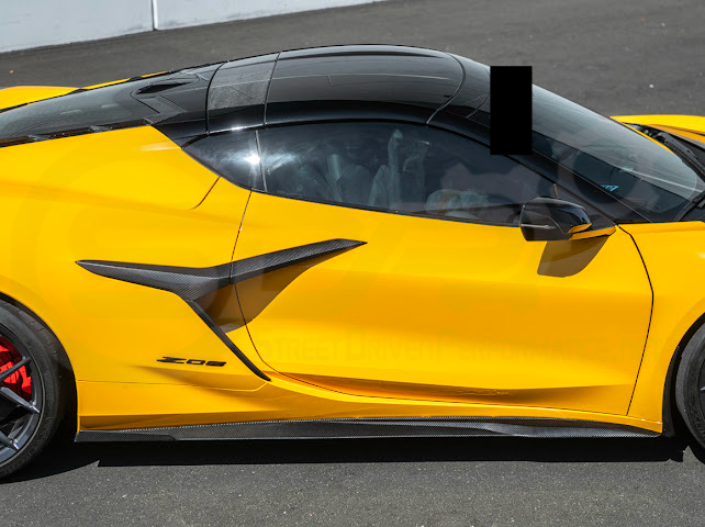 2023+ CHEVROLET CORVETTE C8 Z06/ E-RAY / ZR1 | CARBON FIBER SIDE AIR INTAKE DOOR GARNISH LOWER TRIM PAIR