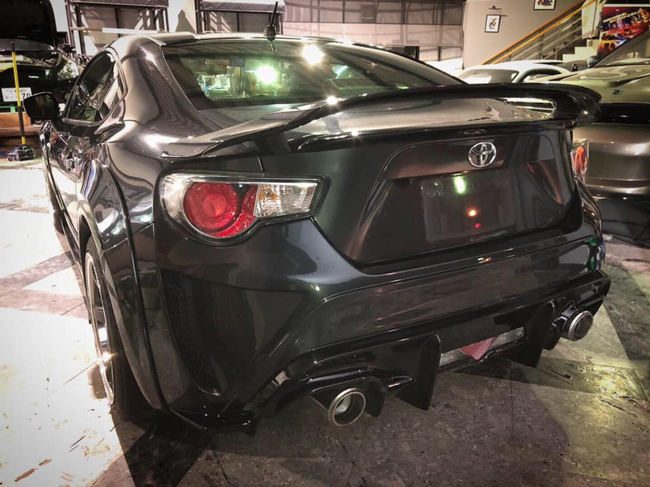 VeilSide 2013-2020 Scion FR-S/ Subaru BR-Z/ Toyota 86 Complete Trim Kit - Front Bumper, Front Fenders, Vented Hood, Side Skirts, Rear Bumper, Rear Fender Trim,Rear Lip Spoiler & Rear Wing (Japanese FRP)